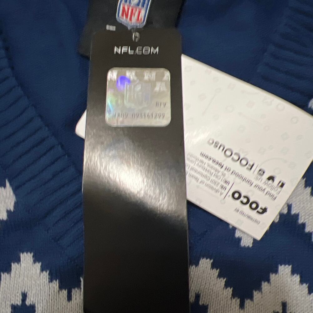 FOCO Women's NFL Team Logo Holiday V-Neck Sweater NWT Size L - Picture 10 of 11